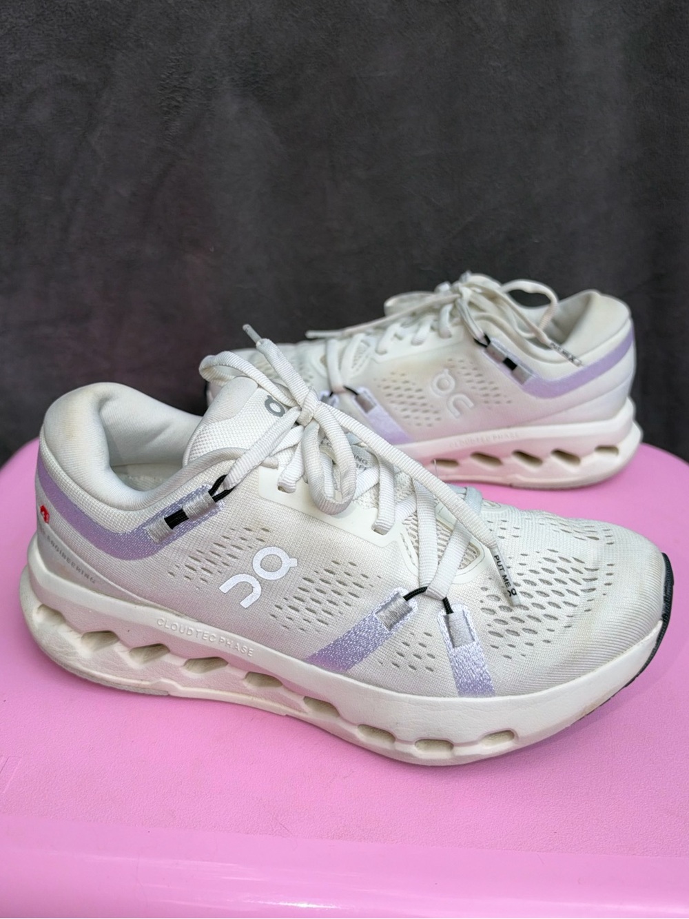 On Cloudtilt Women’s Sneakers White Lilac CloudTec Phase Running shoes Size 5.5